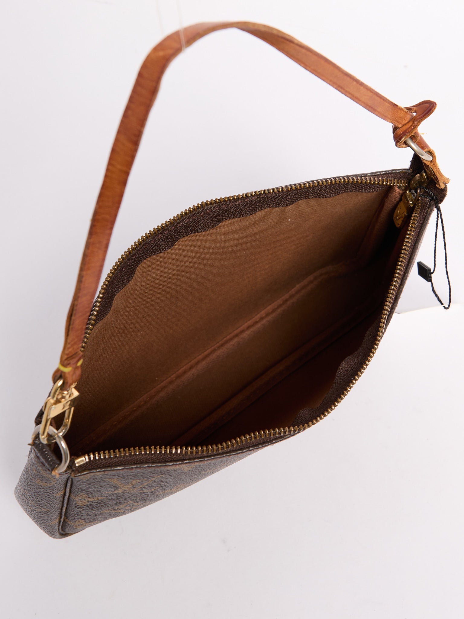Louis Vuitton Monogram Pochette