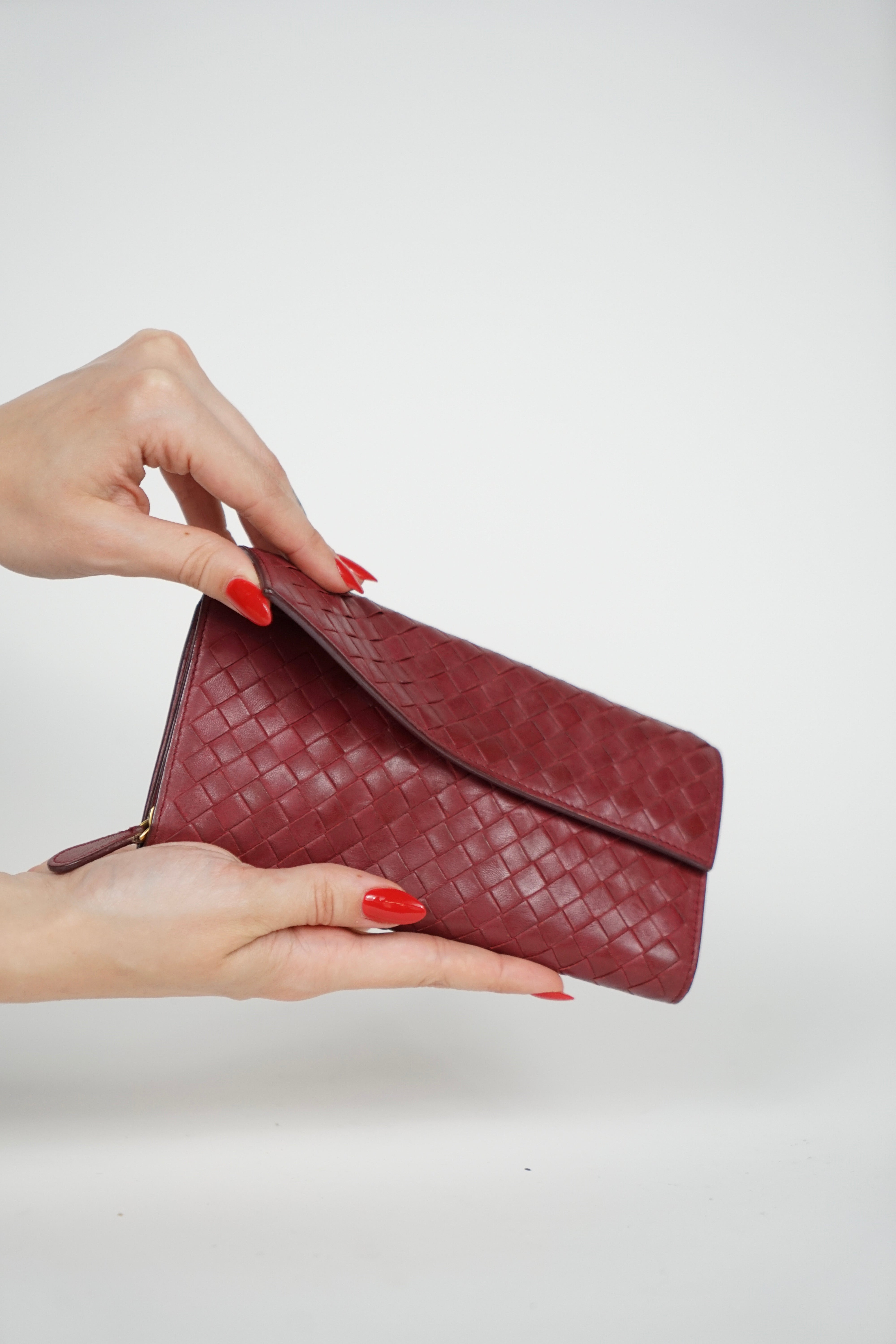 Continental wallet in intrecciato nappa hotsell