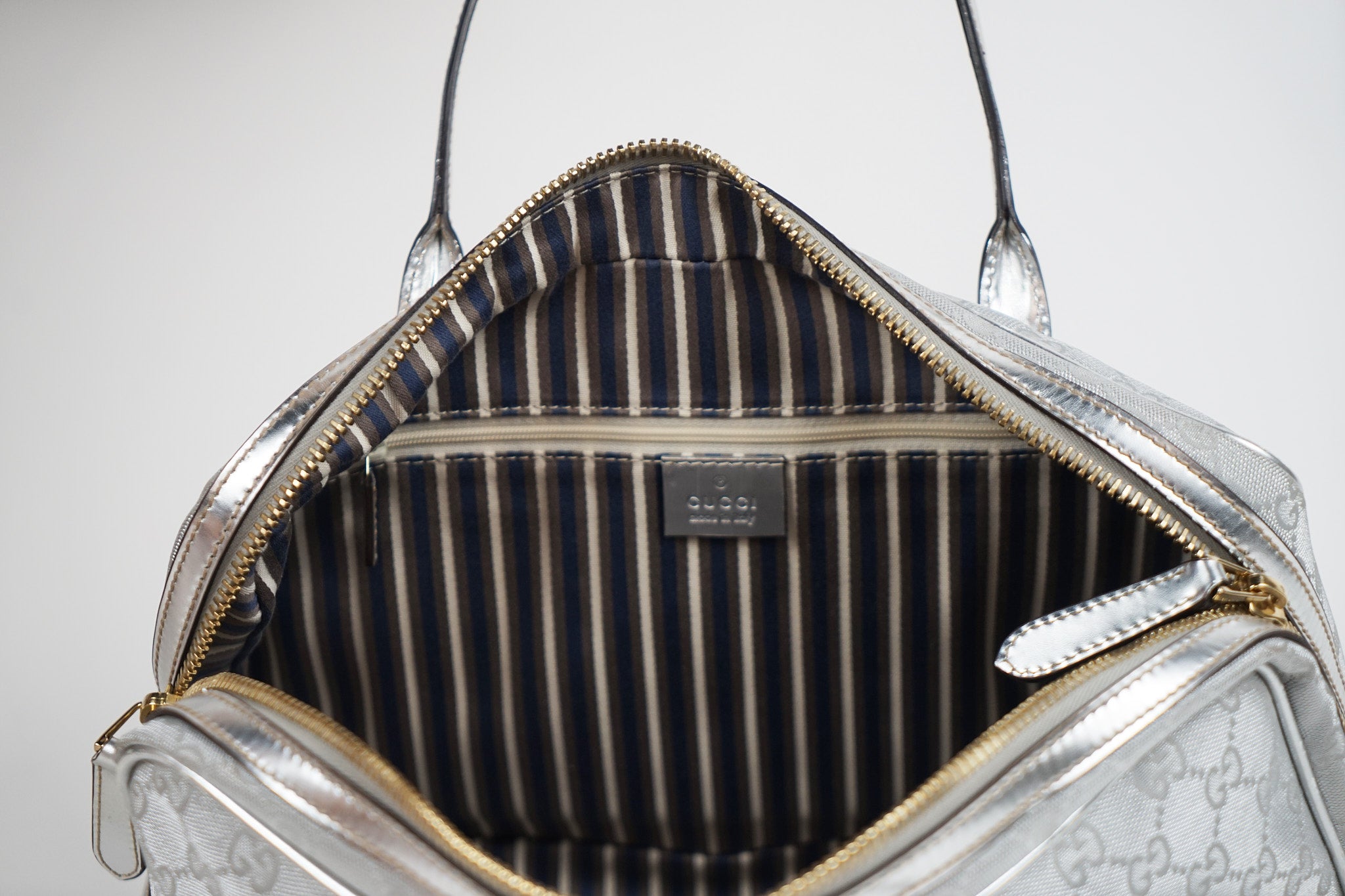 Vintage Silver Gucci New Brit Boston Bag