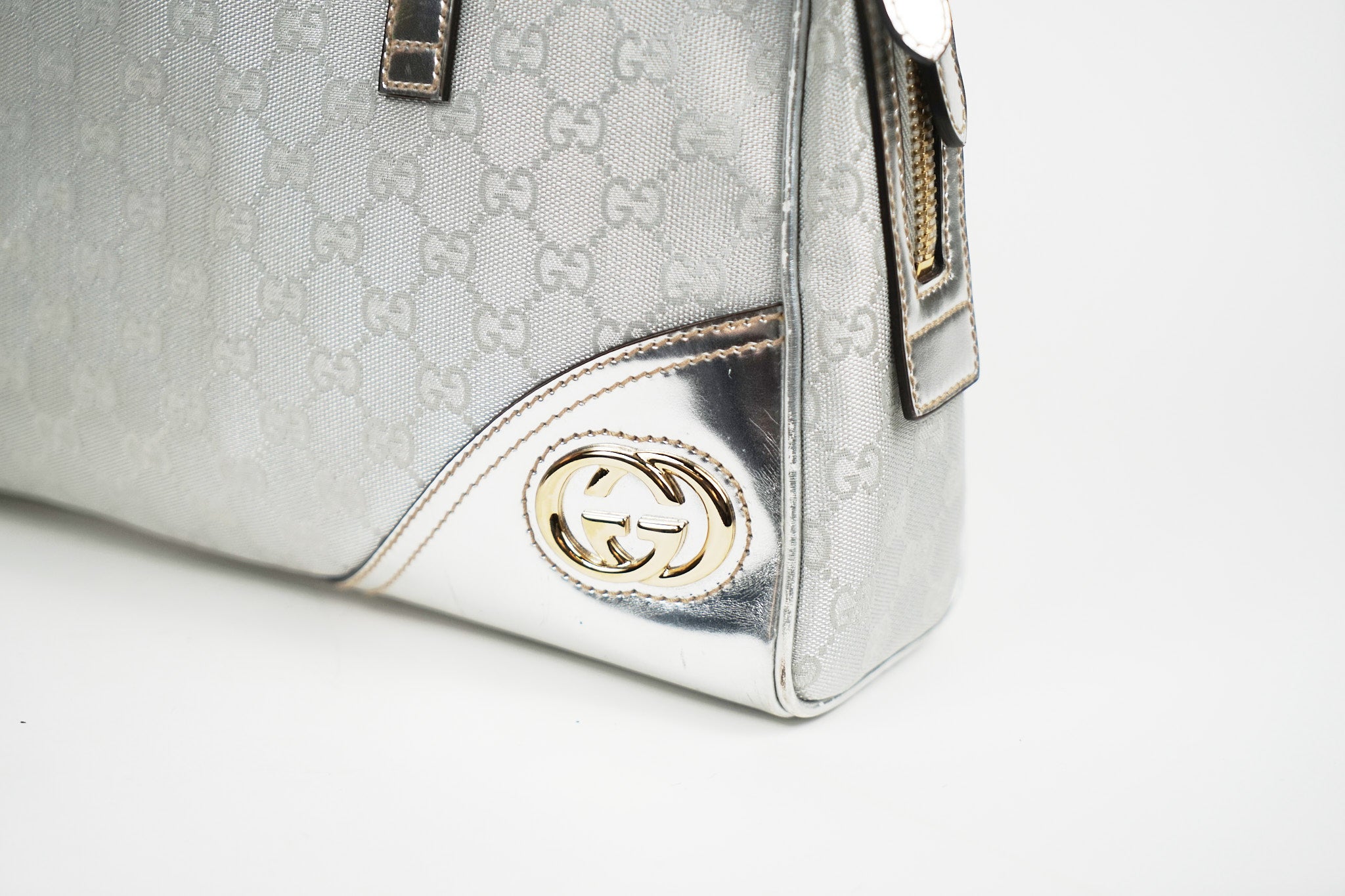 Vintage Silver Gucci New Brit Boston Bag