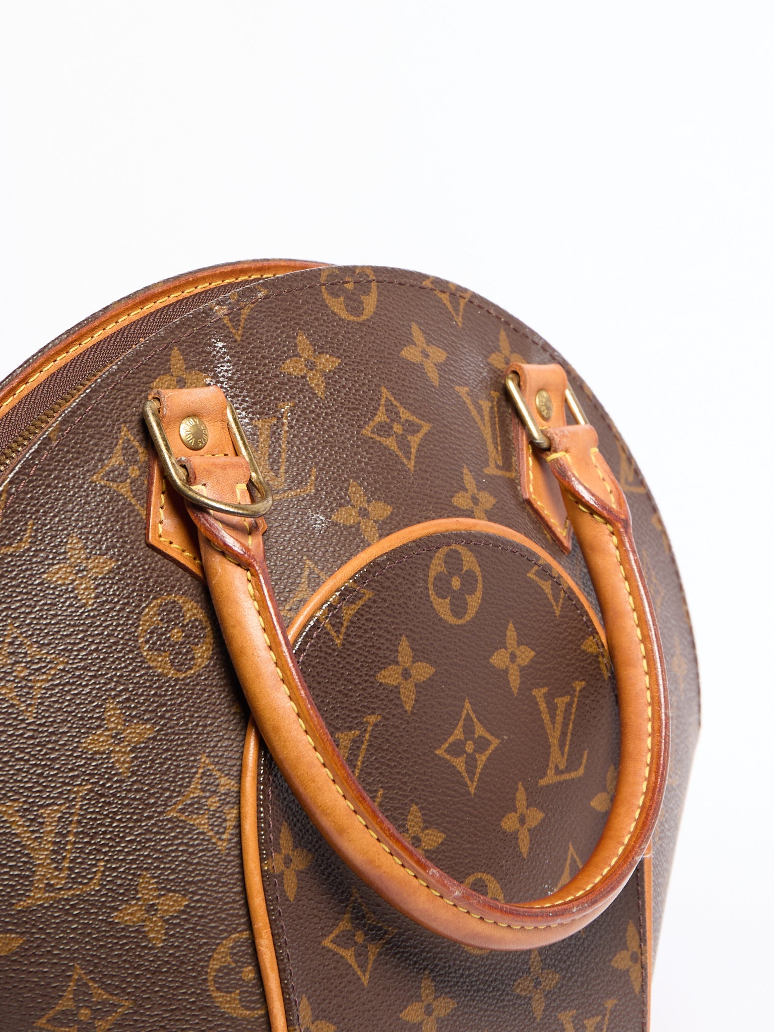 LV Monogram