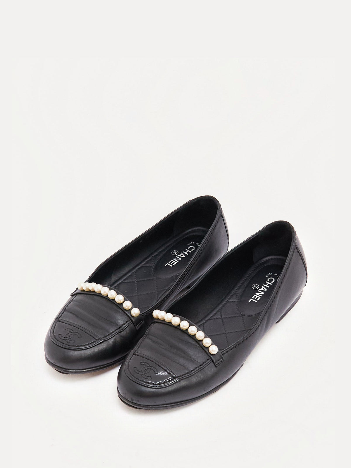 Chanel Black Pearl CC Loafer 36