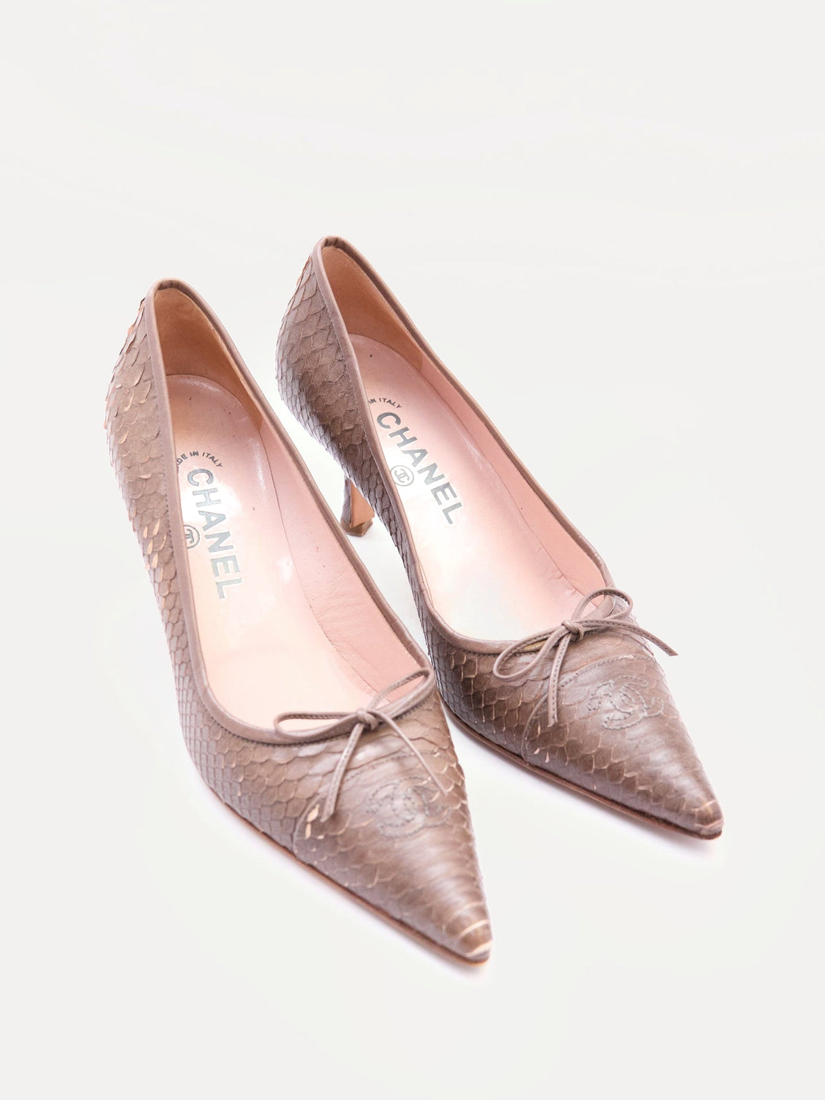 Chanel Grey Leather Python Embossed Pumps Size 39