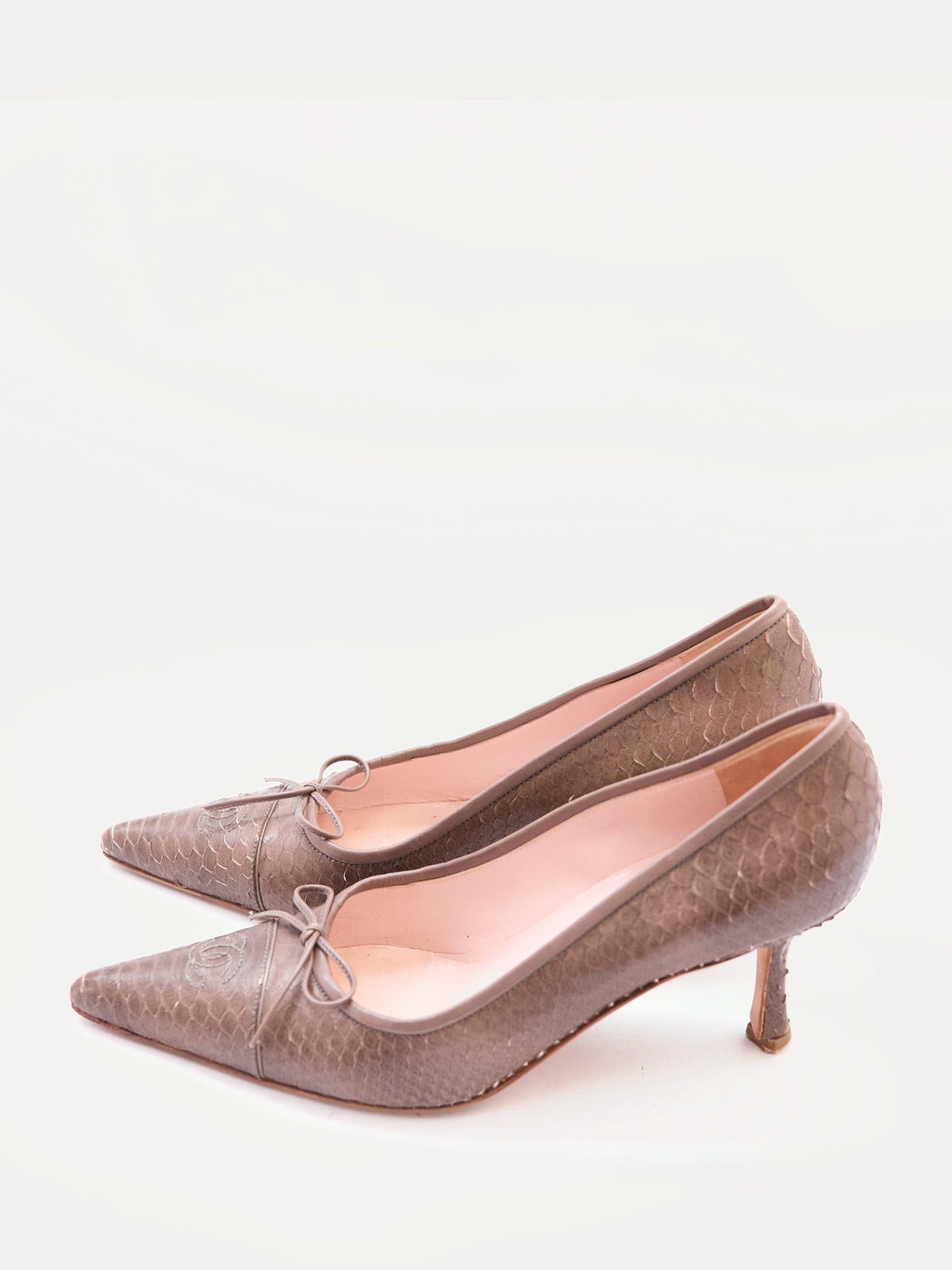 Chanel Grey Leather Python Embossed Pumps Size 39