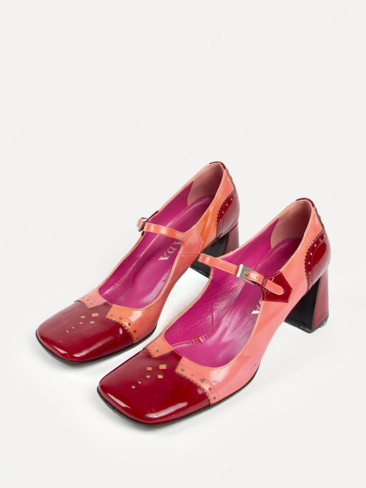 Vintage Prada FW 1999 Size 39 Pink and Red Patent Leather Mary Janes | Y2K Designer Heels Shoes