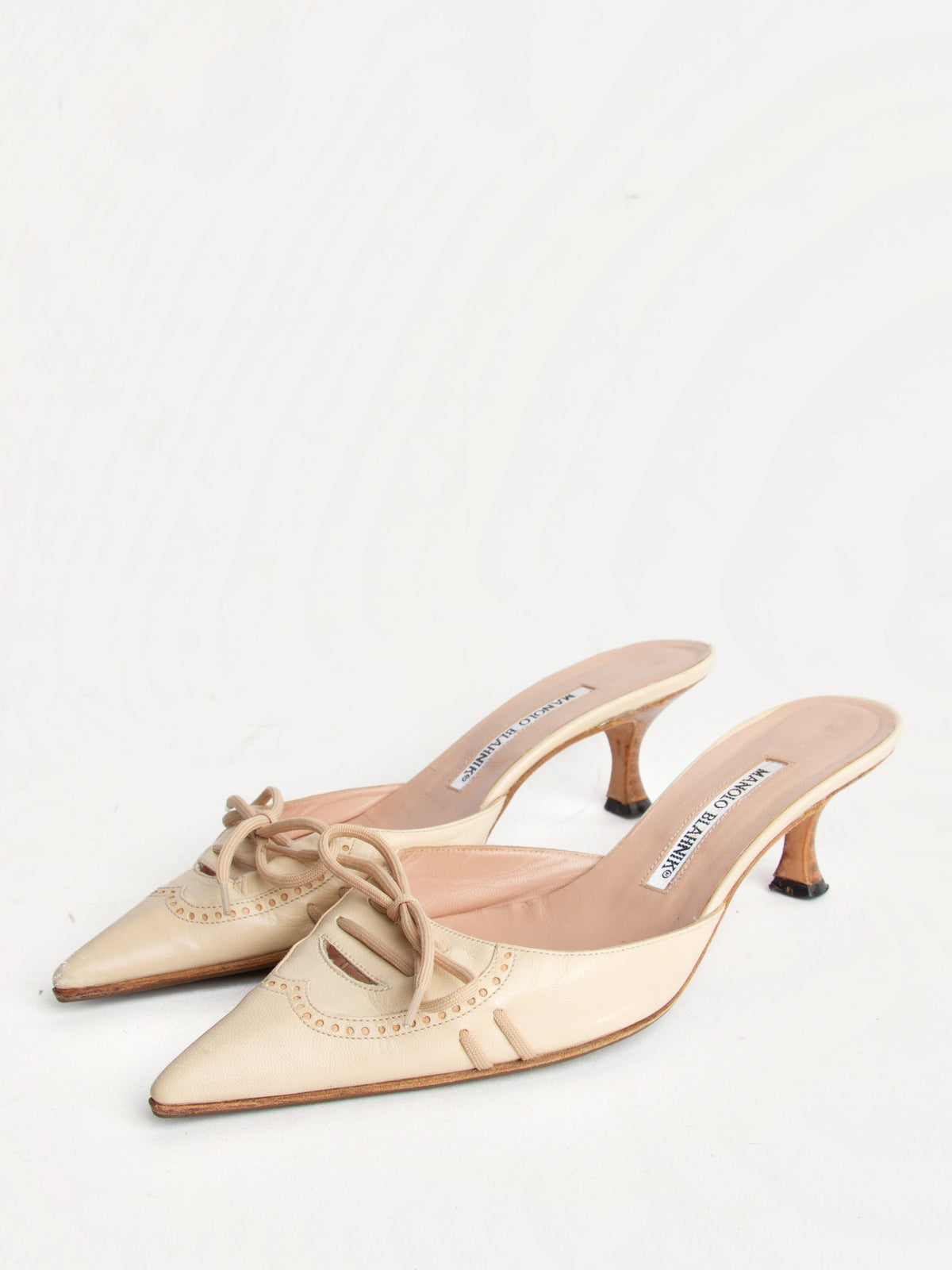 Manolo Blahnik Size 37 Tan Lace Up Bow Mules| Y2K Designer Heels Shoes