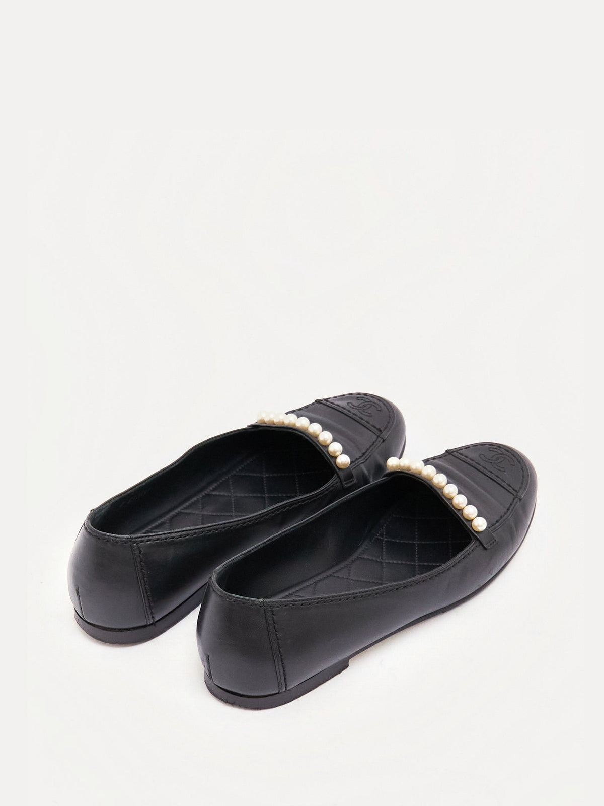 Chanel Black Pearl CC Loafer 36