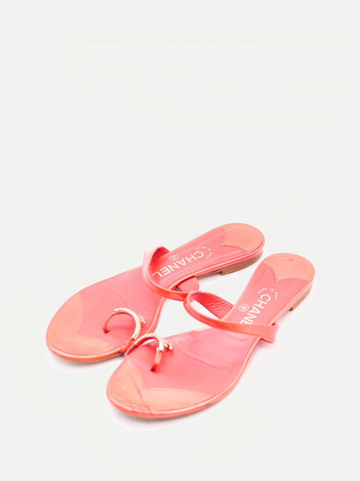 Chanel Orange Patent Toe Ring Logo Sandals Size 39.5