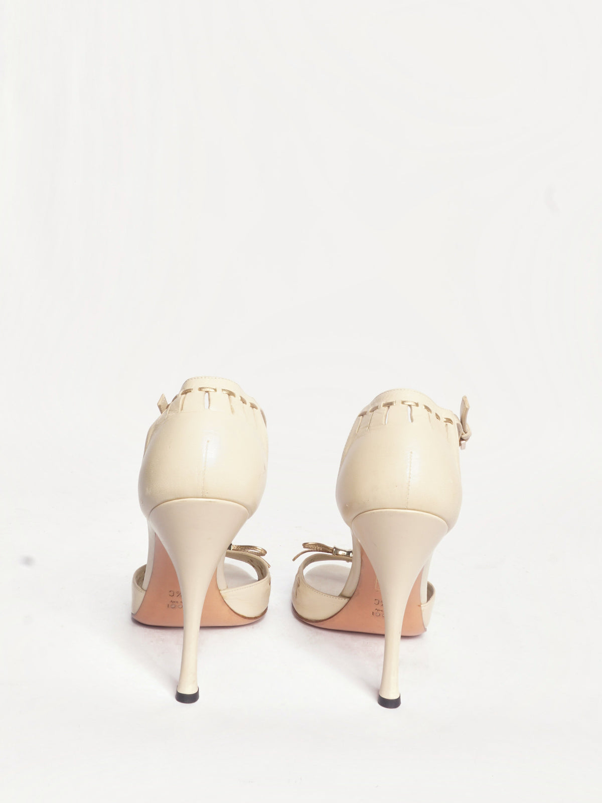 Gucci Gold Leather Heeled Pumps