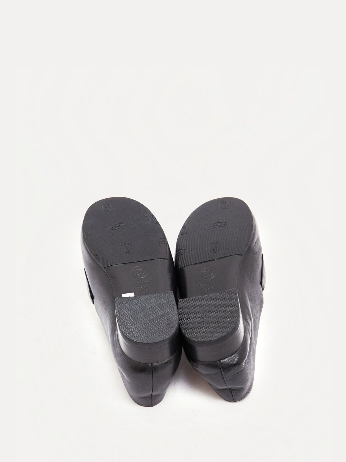 Chanel Black Chain CC Loafer 36