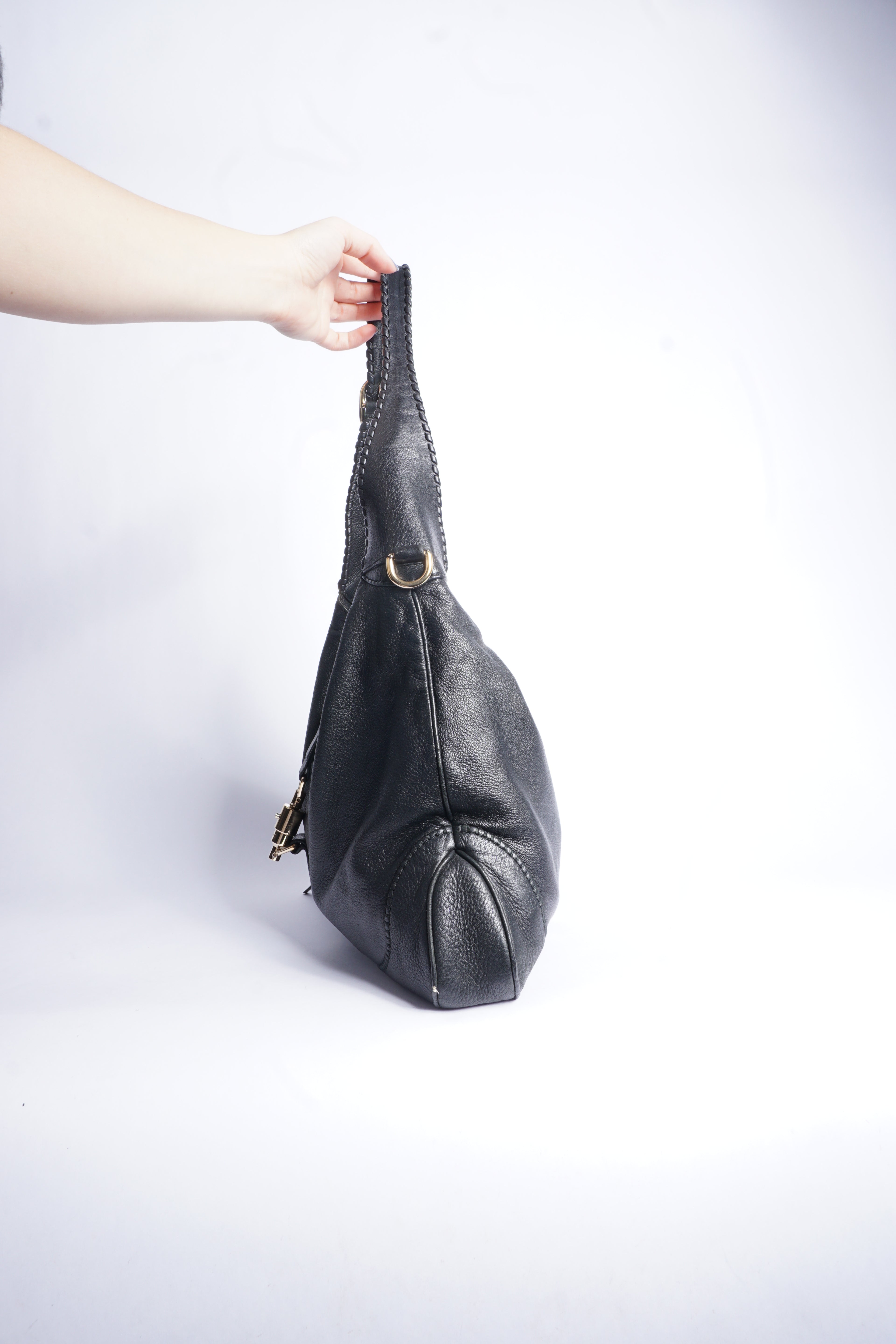 Gucci Black Leather Piston Lock Jackie