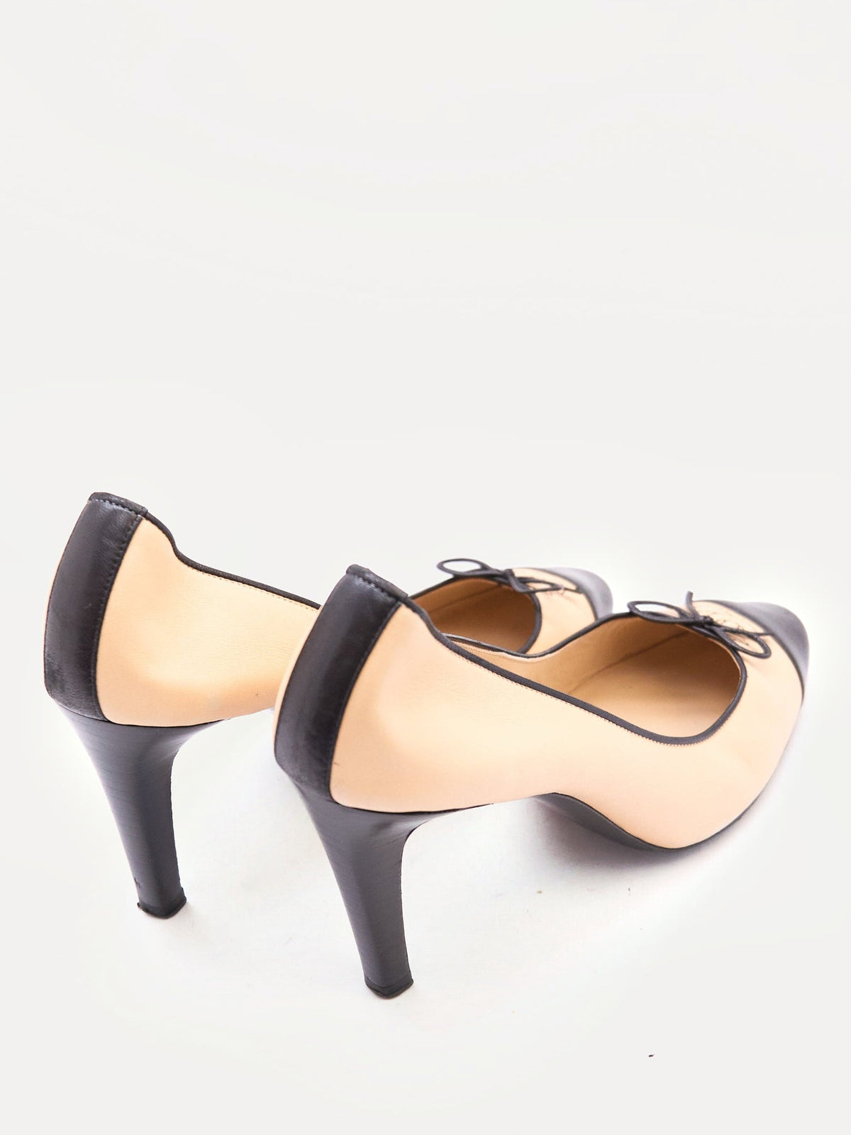 Chanel Nude Black CC Ballet Pumps Size 39