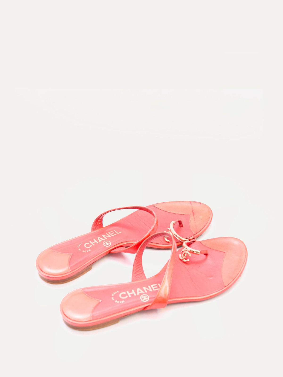 Chanel Orange Patent Toe Ring Logo Sandals Size 39.5