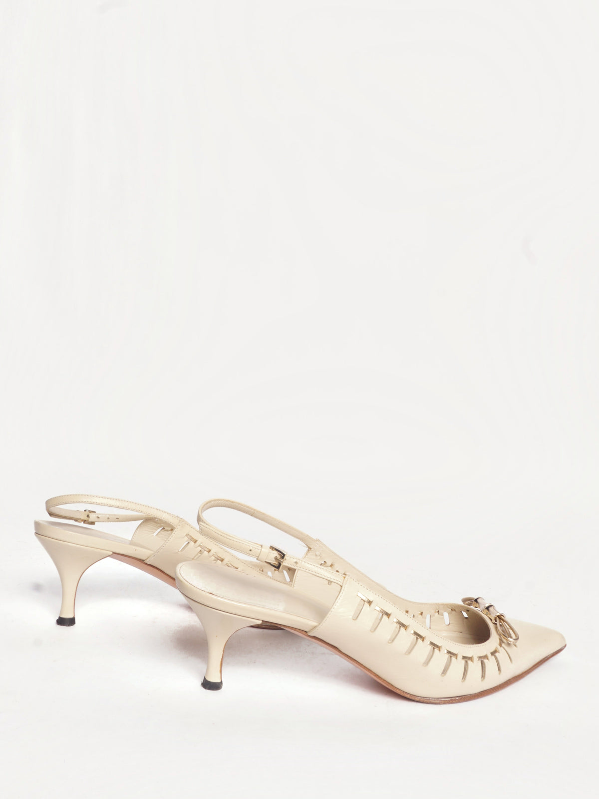 Gucci Leather Pointed Toe Kitten Heels w/ Gold Bows