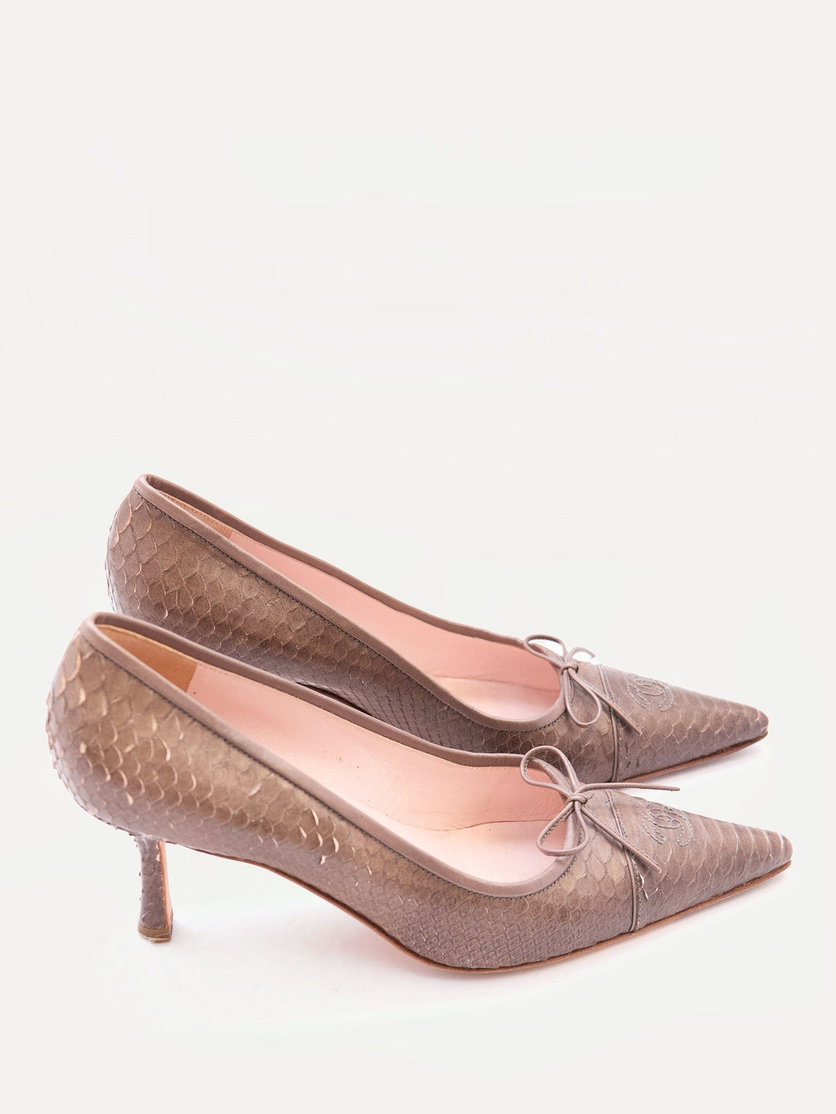 Chanel Grey Leather Python Embossed Pumps Size 39