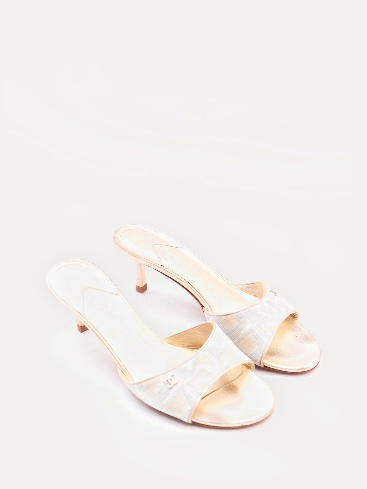 Chanel Gold Canvas Logo Heels Size 37