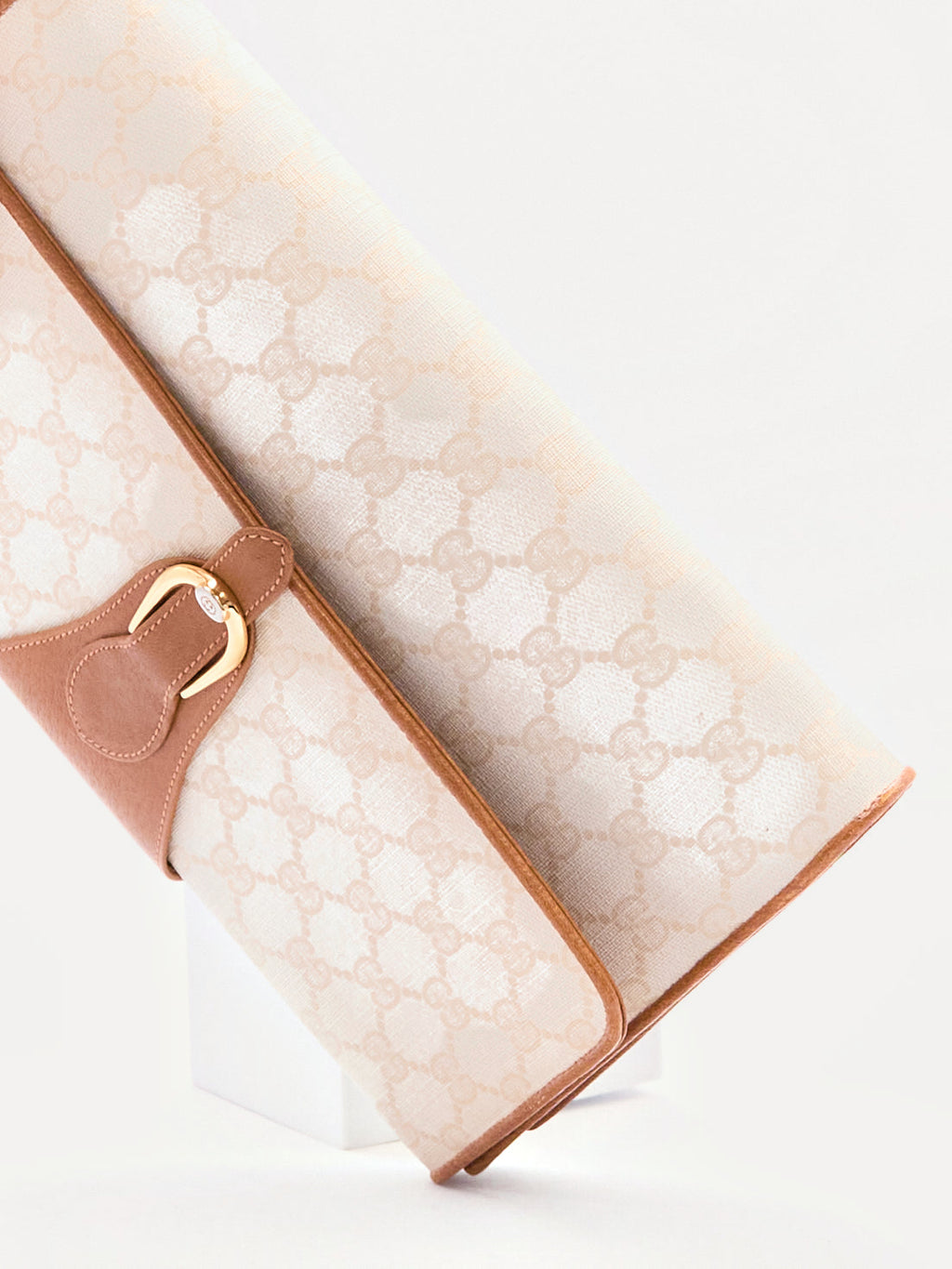 90's Gucci White Momogram Clutch