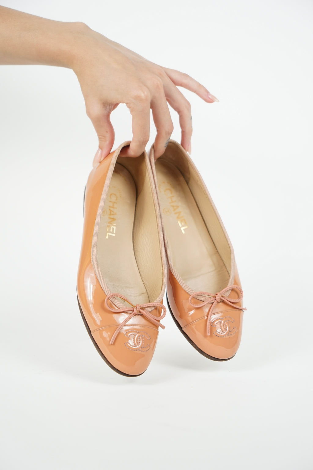 Chanel Pink Patent Leather Ballet Flats, FR 37