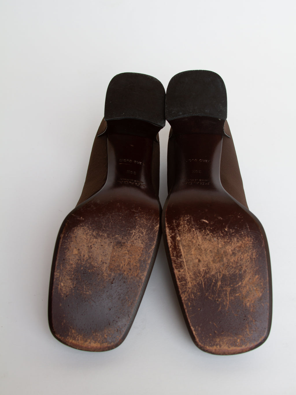 Vintage 90s Prada Size 38.5 Square Toe Brown Block Heels | Y2K Designer Shoes