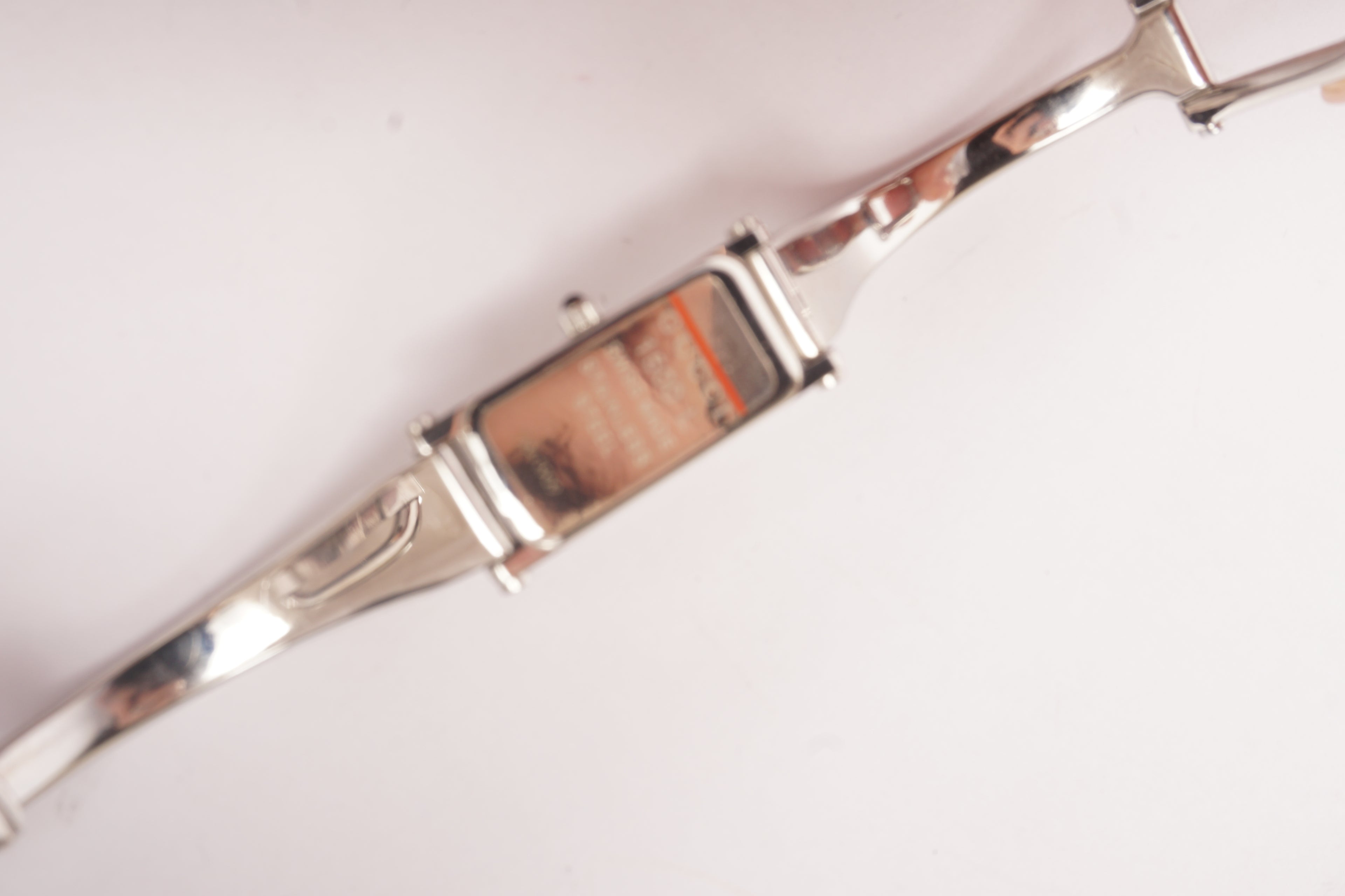 Gucci Black Dial Silver Bangle 1500L Quartz Watch