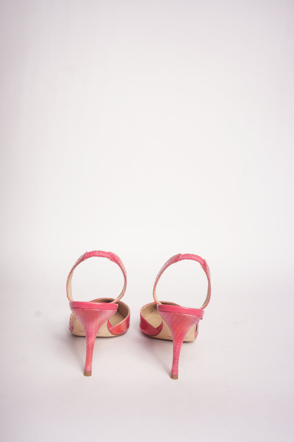 Manolo Blahnik Pink Pointed Toe Slingback Heels
