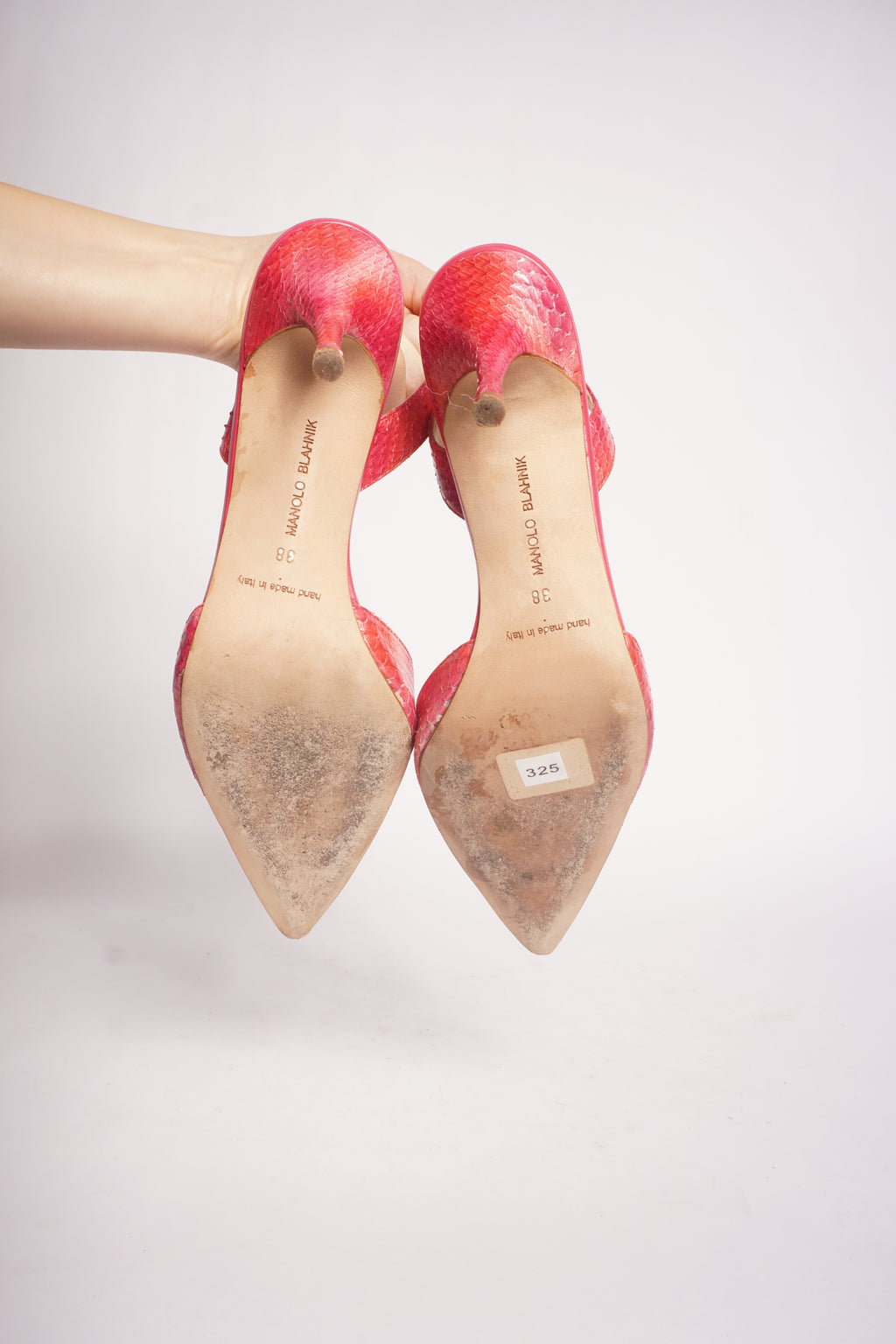 Manolo Blahnik Pink Pointed Toe Slingback Heels