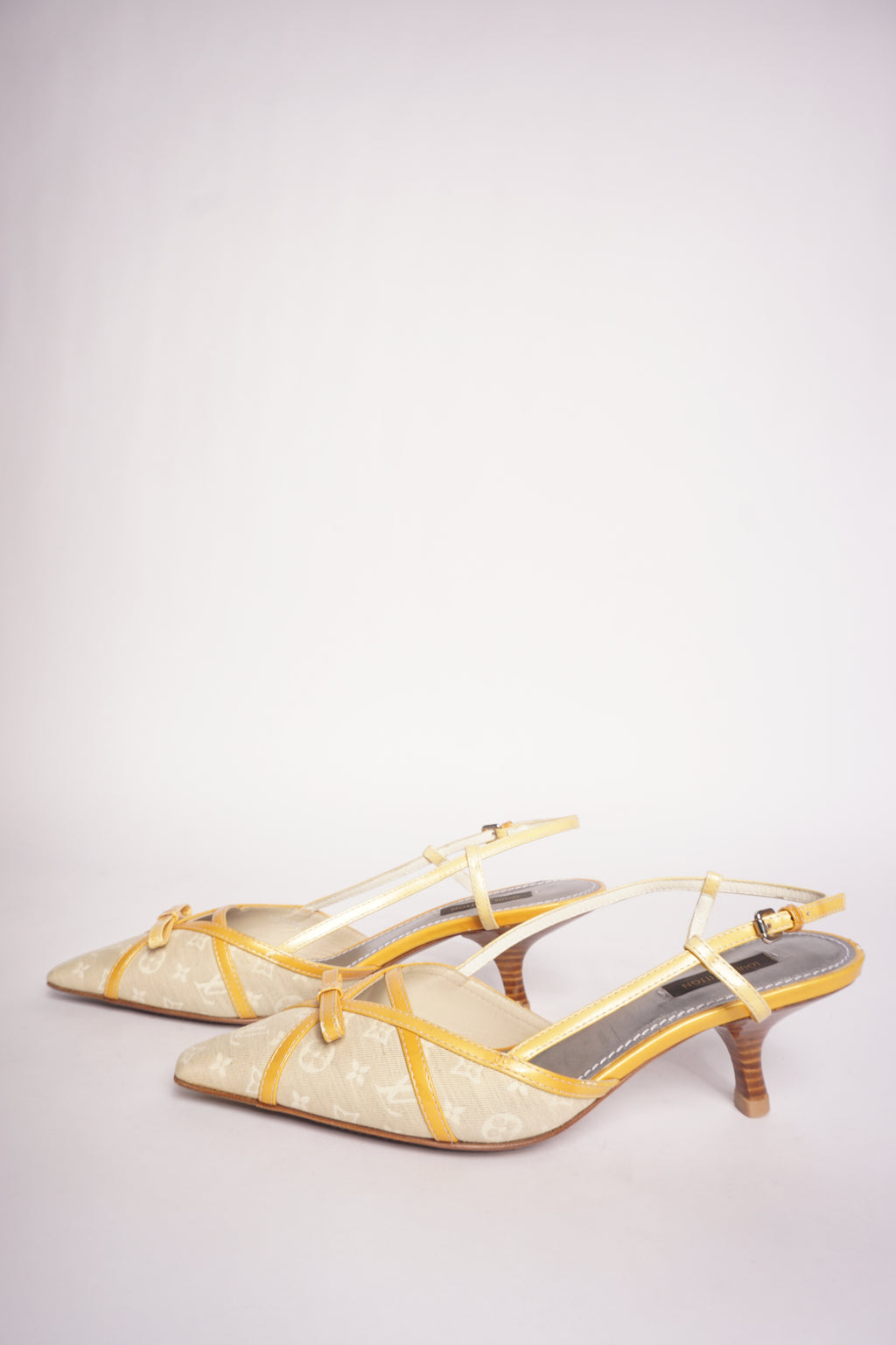 Louis Vuitton Pointed Toe Slingback Heels