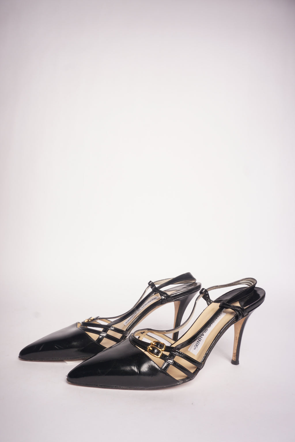 Manolo Blahnik Black Patent Pointed Toe Heels