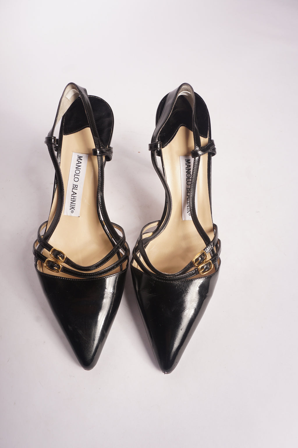 Manolo Blahnik Black Patent Pointed Toe Heels