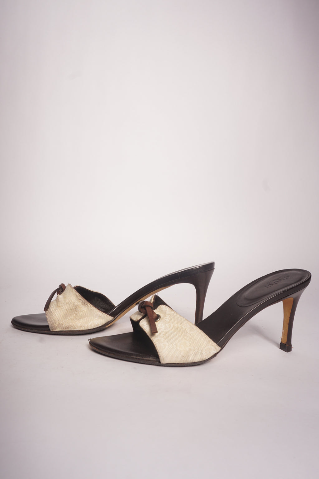 Gucci Canvas Logo Monogram Sandals