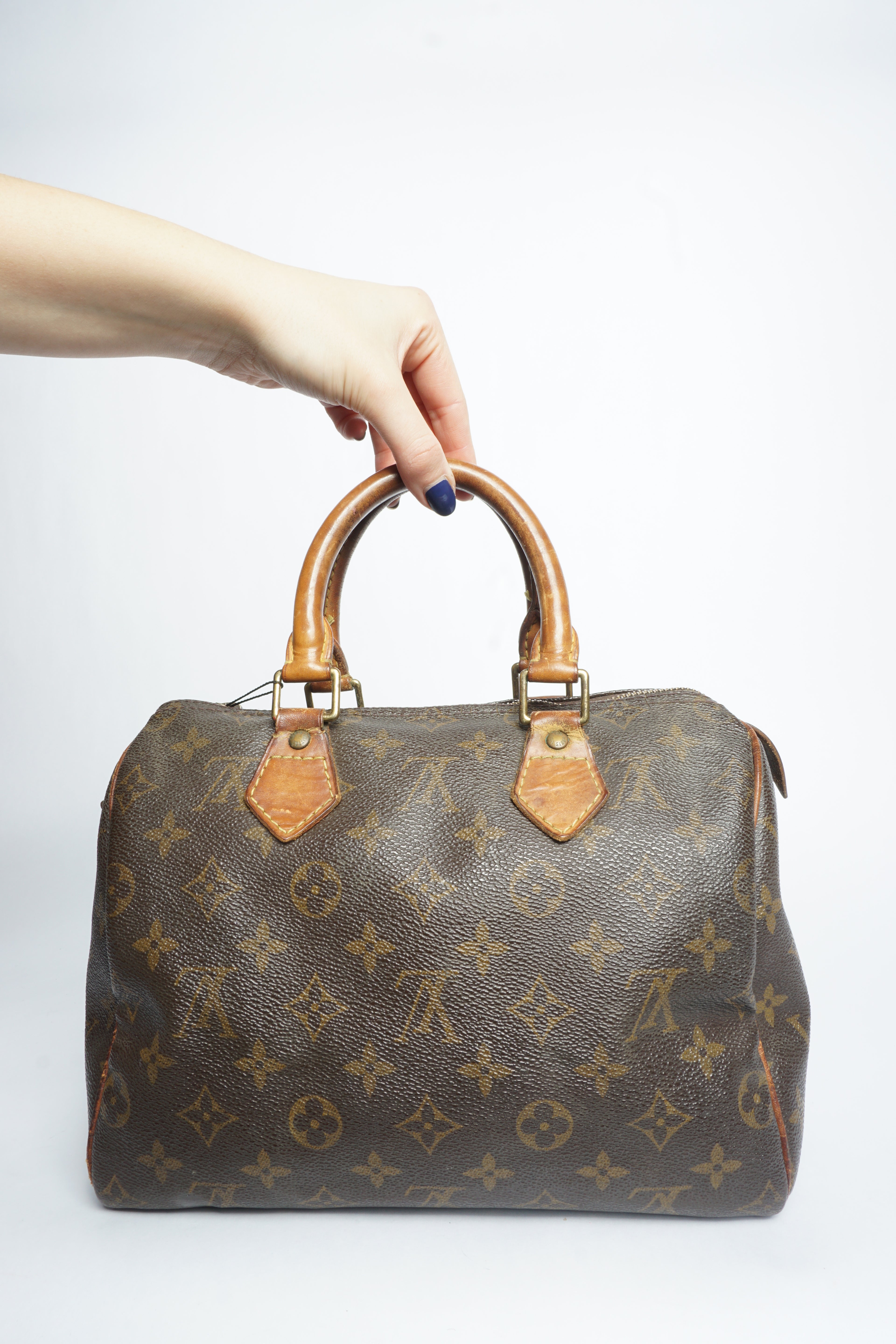 Louis Vuitton Monogram Speedy 25