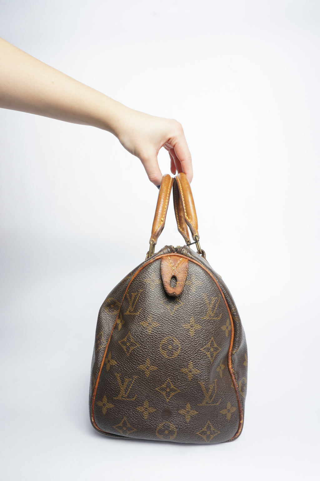 Louis Vuitton Monogram Speedy 25