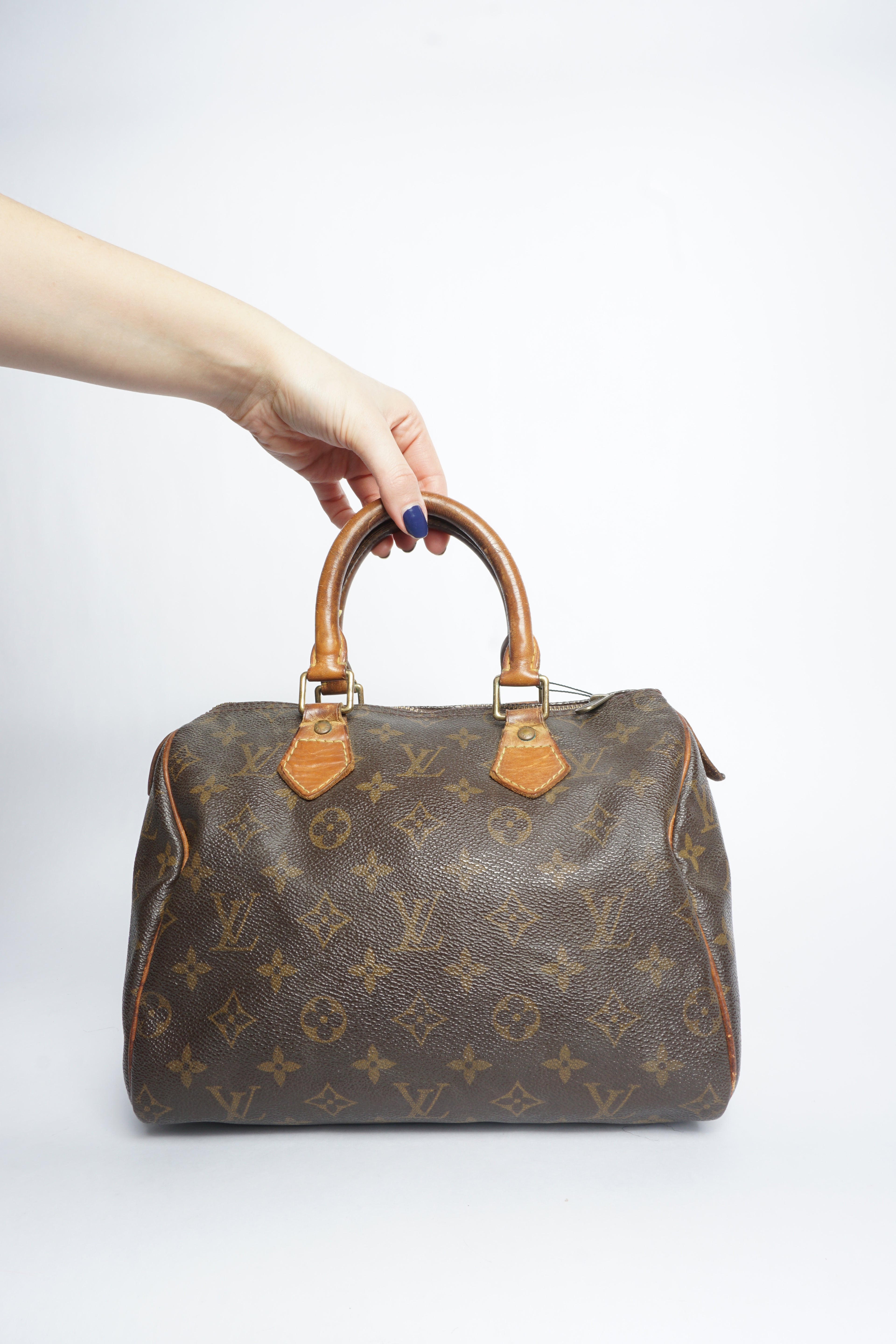 Louis Vuitton Monogram Speedy 25