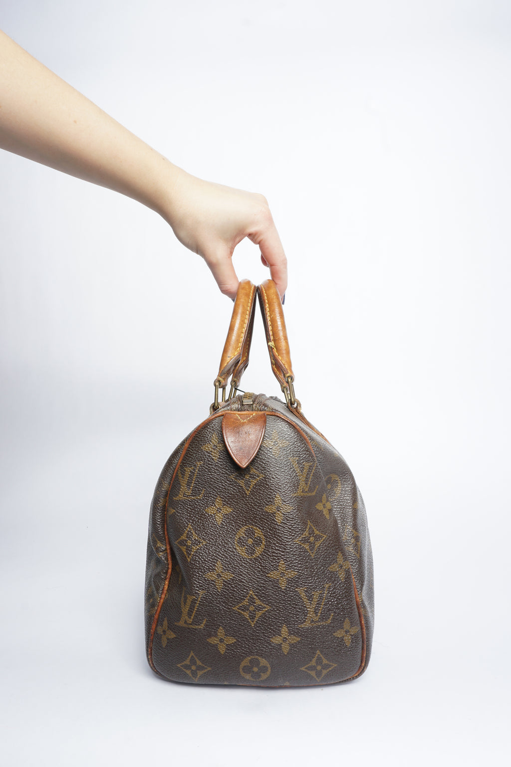 Louis Vuitton Monogram Speedy 25