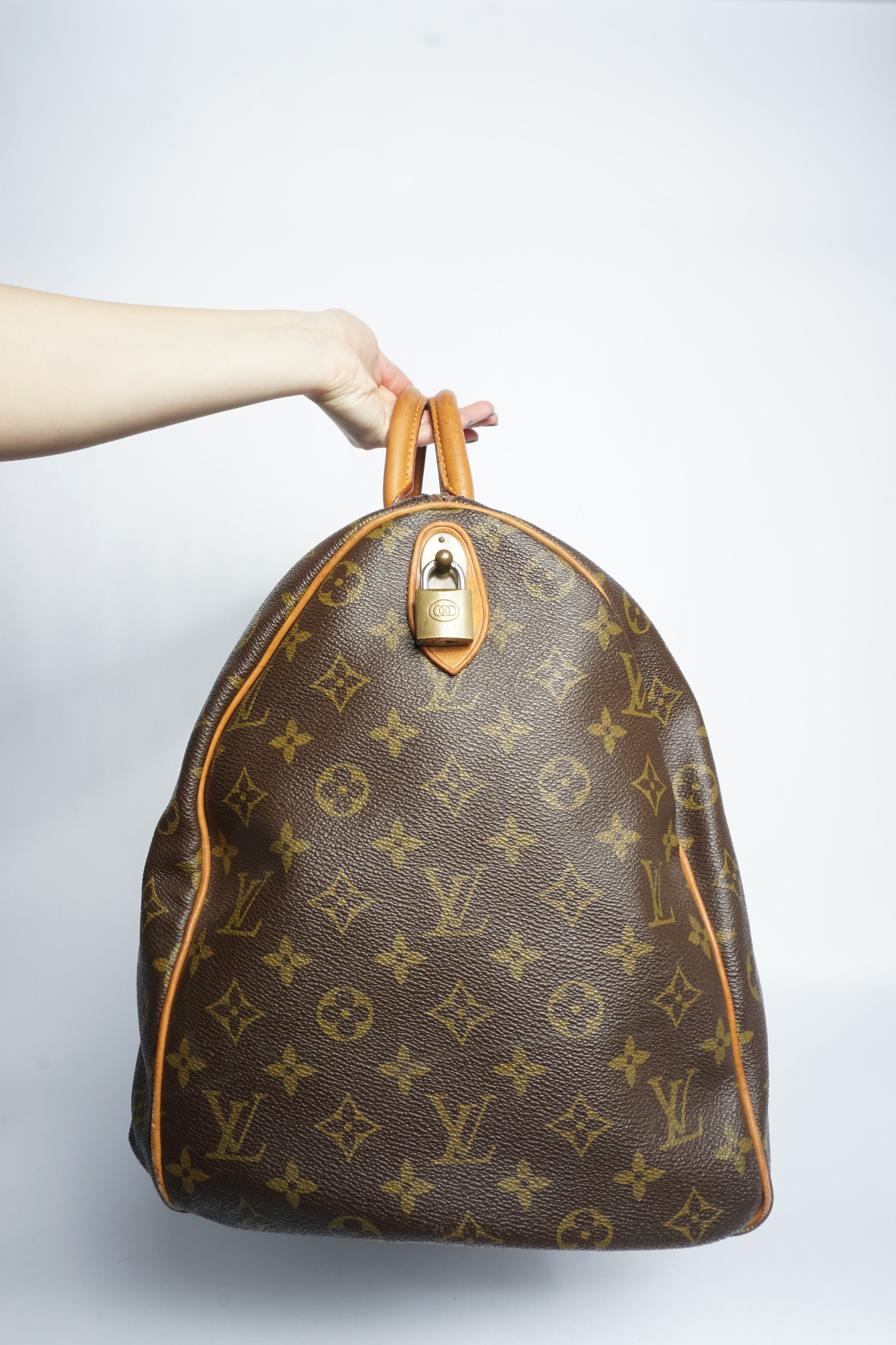 Louis Vuitton Monogram Keepall 50