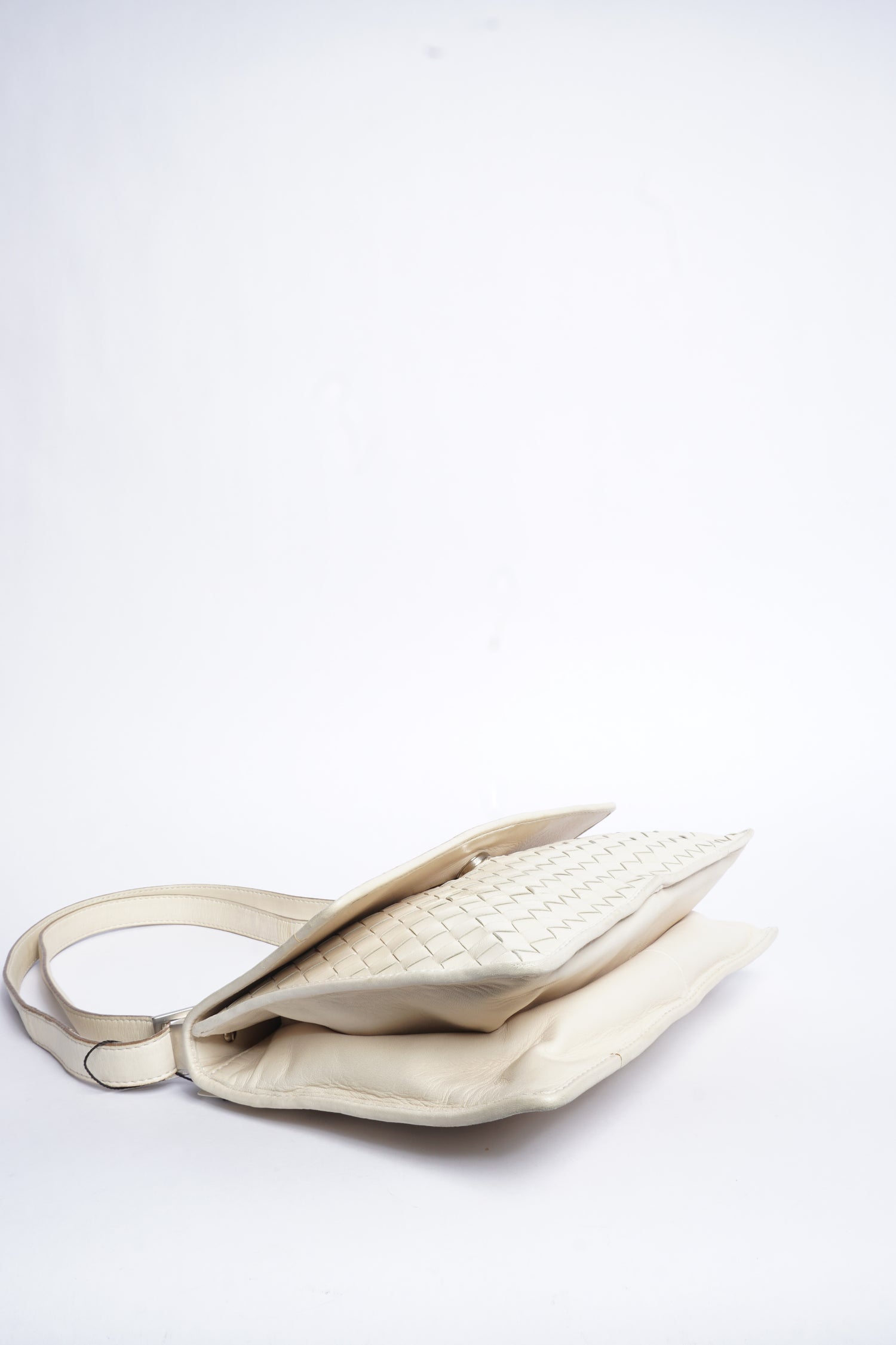 Bottega Veneta Intrecciato White Leather Two Way Bag