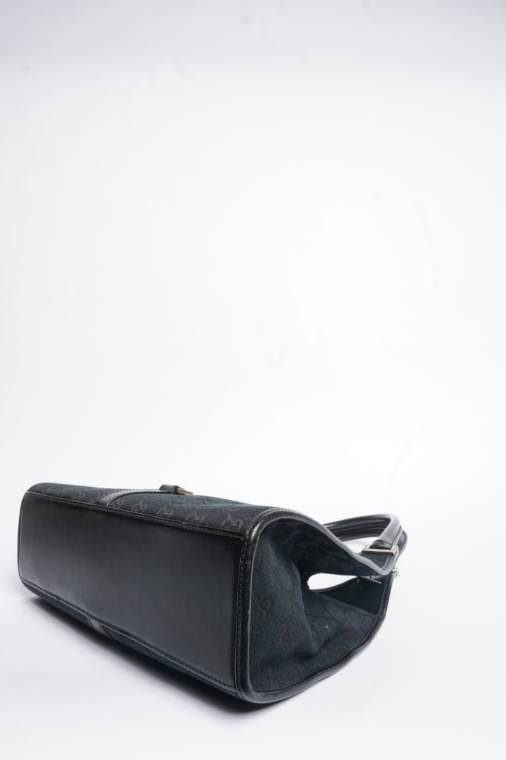 Gucci Jackie Handbag GG Canvas Black