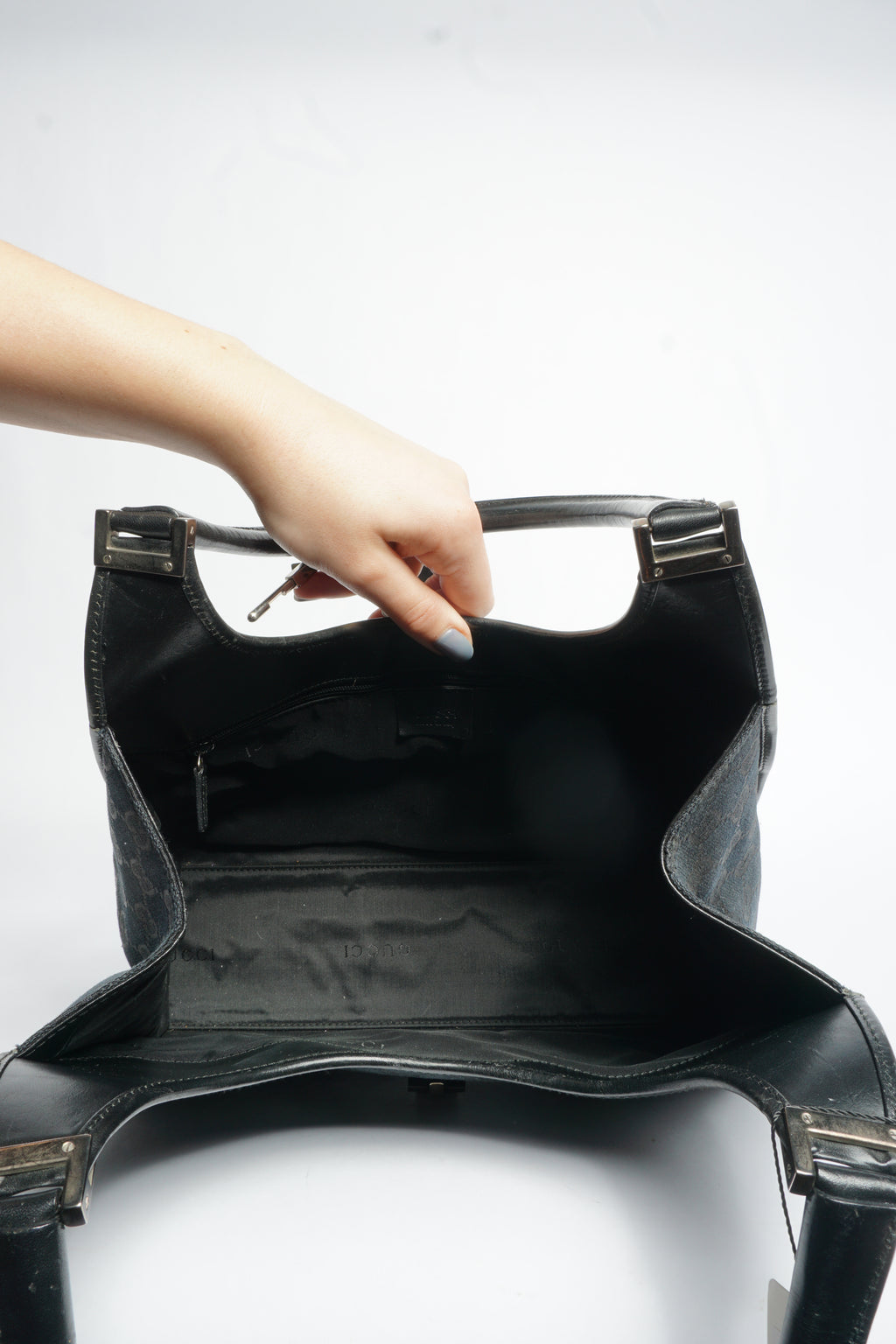 Gucci Jackie Handbag GG Canvas Black
