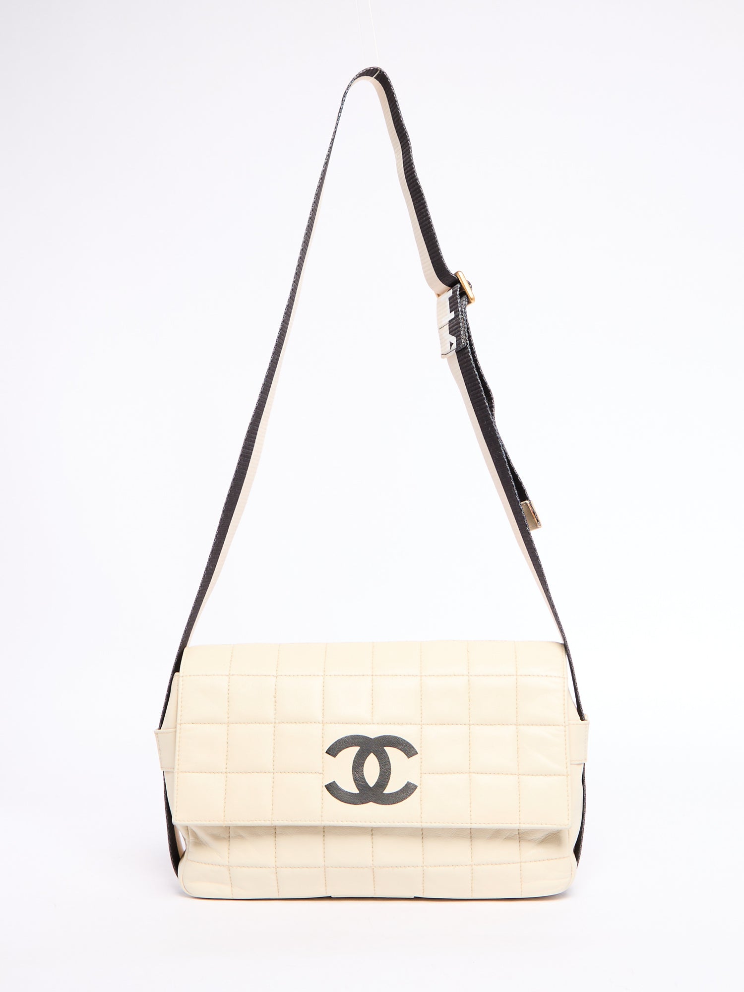 Chanel Beige Chocolate Bar Star CC Crossbody