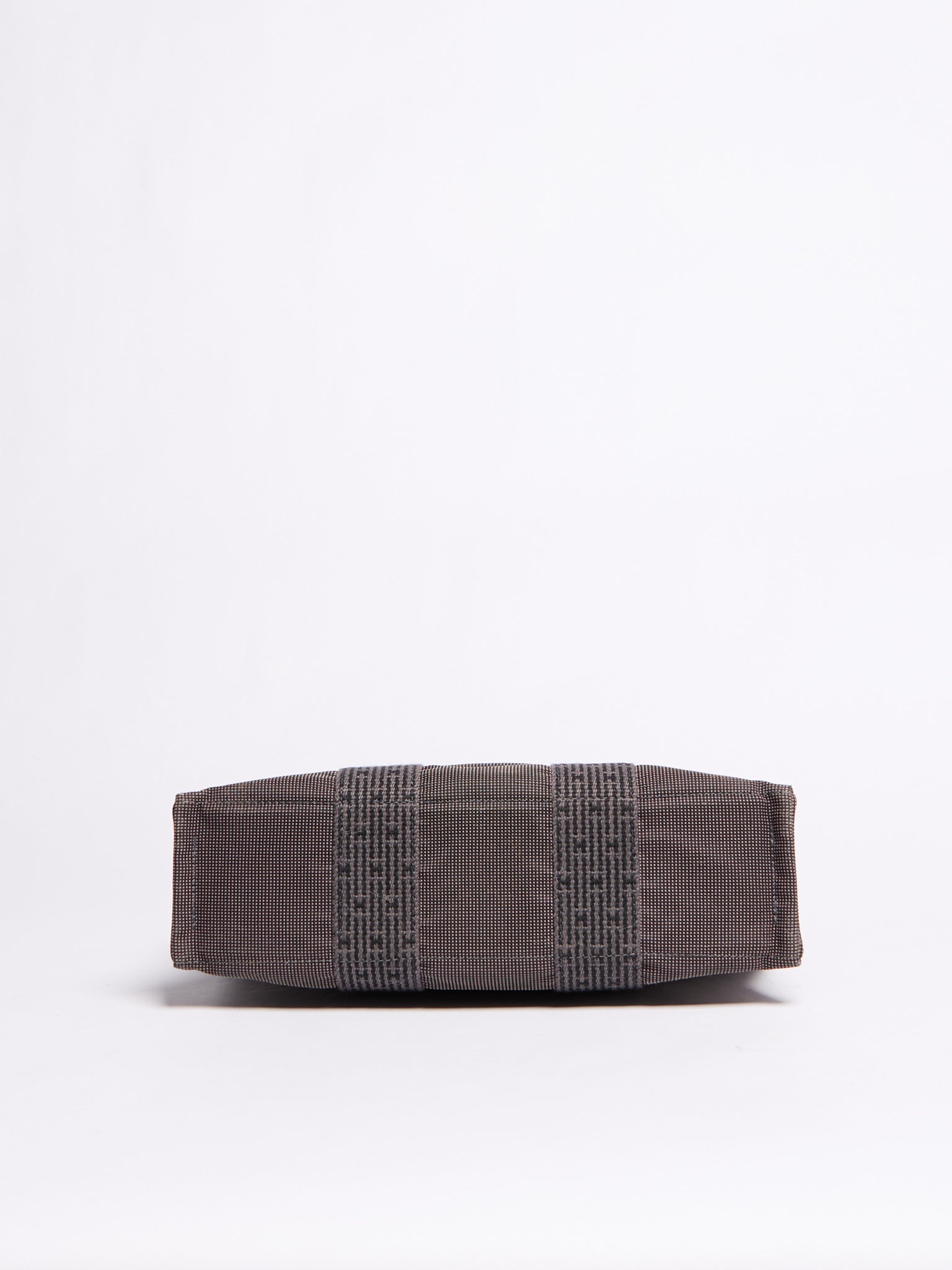 Hermes Fourre Tout Grey Lock Canvas S