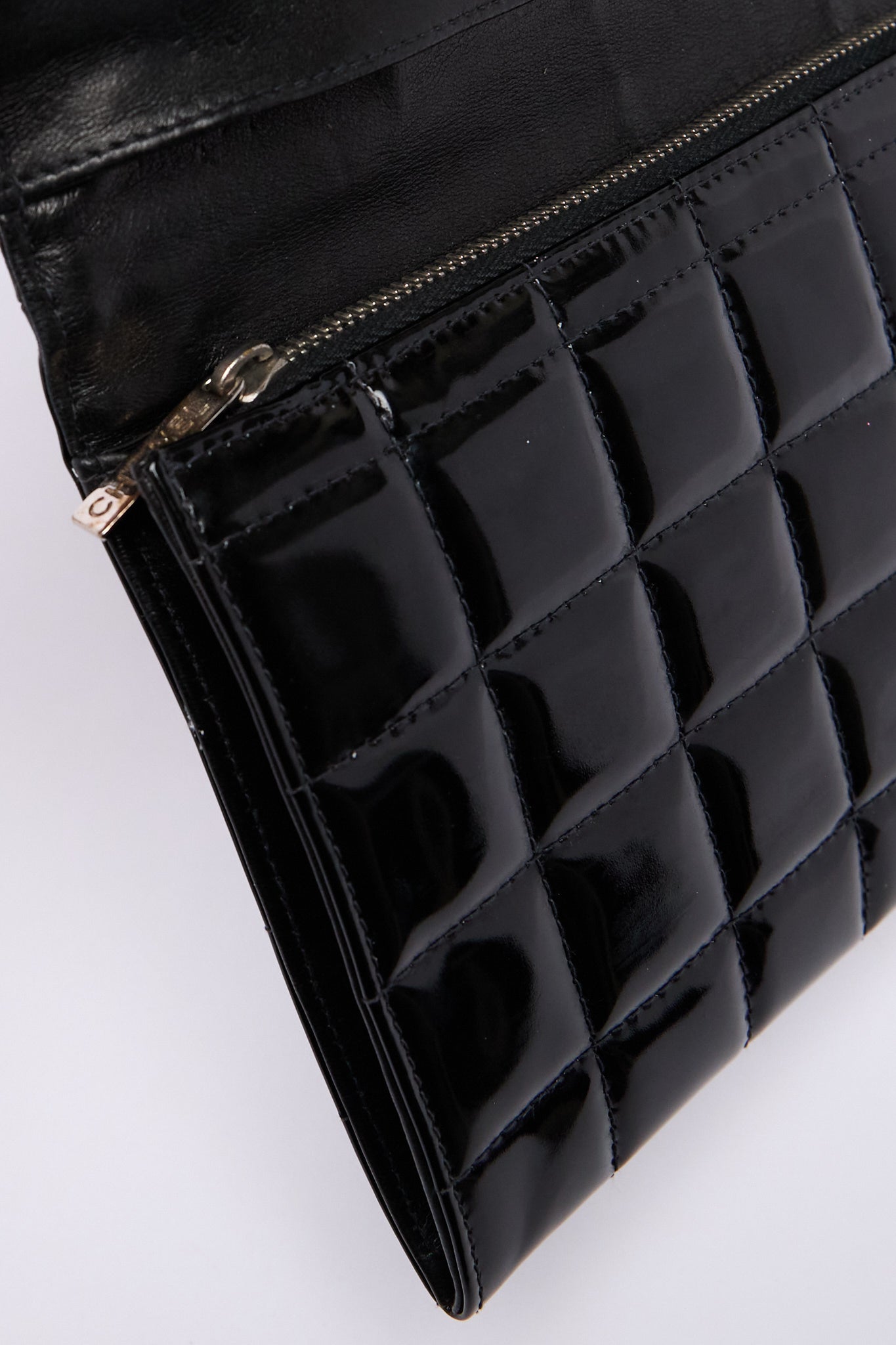 Chanel Black Patent CC Choco Bar Chain Shoulder Bag
