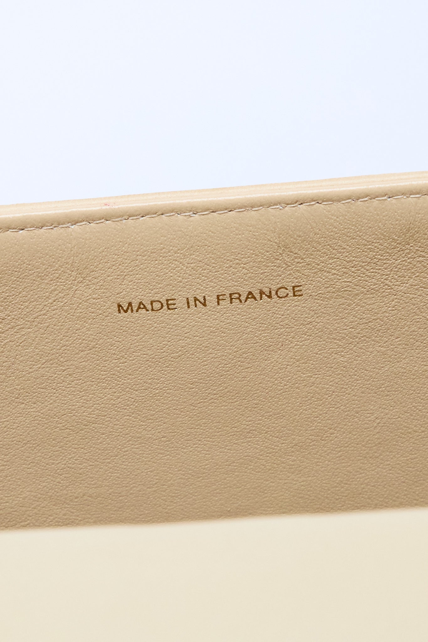 90’s Chanel Beige CC Chain Handbag 24K Gold Hardware