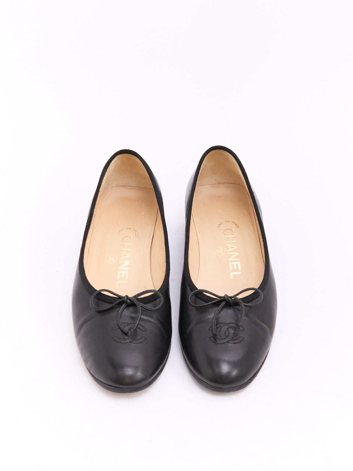 Chanel Black Lambskin CC Ballet Flat 35.5