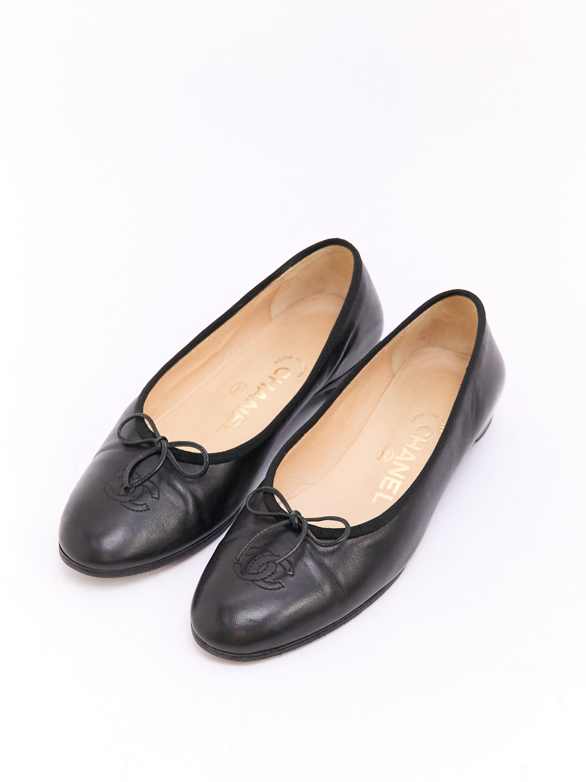 Chanel Black Lambskin CC Ballet Flat 35.5