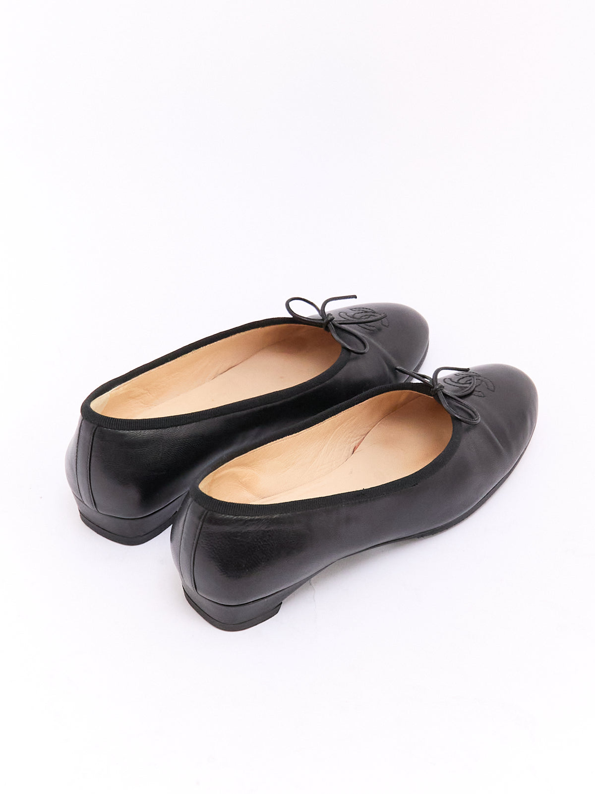 Chanel Black Lambskin CC Ballet Flat 35.5