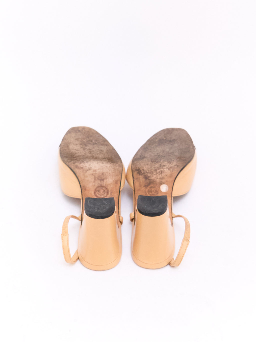 Chanel Tan Black Captoe Slingbacks 36