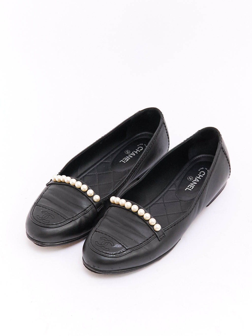 Chanel Black Pearl CC Loafer 36