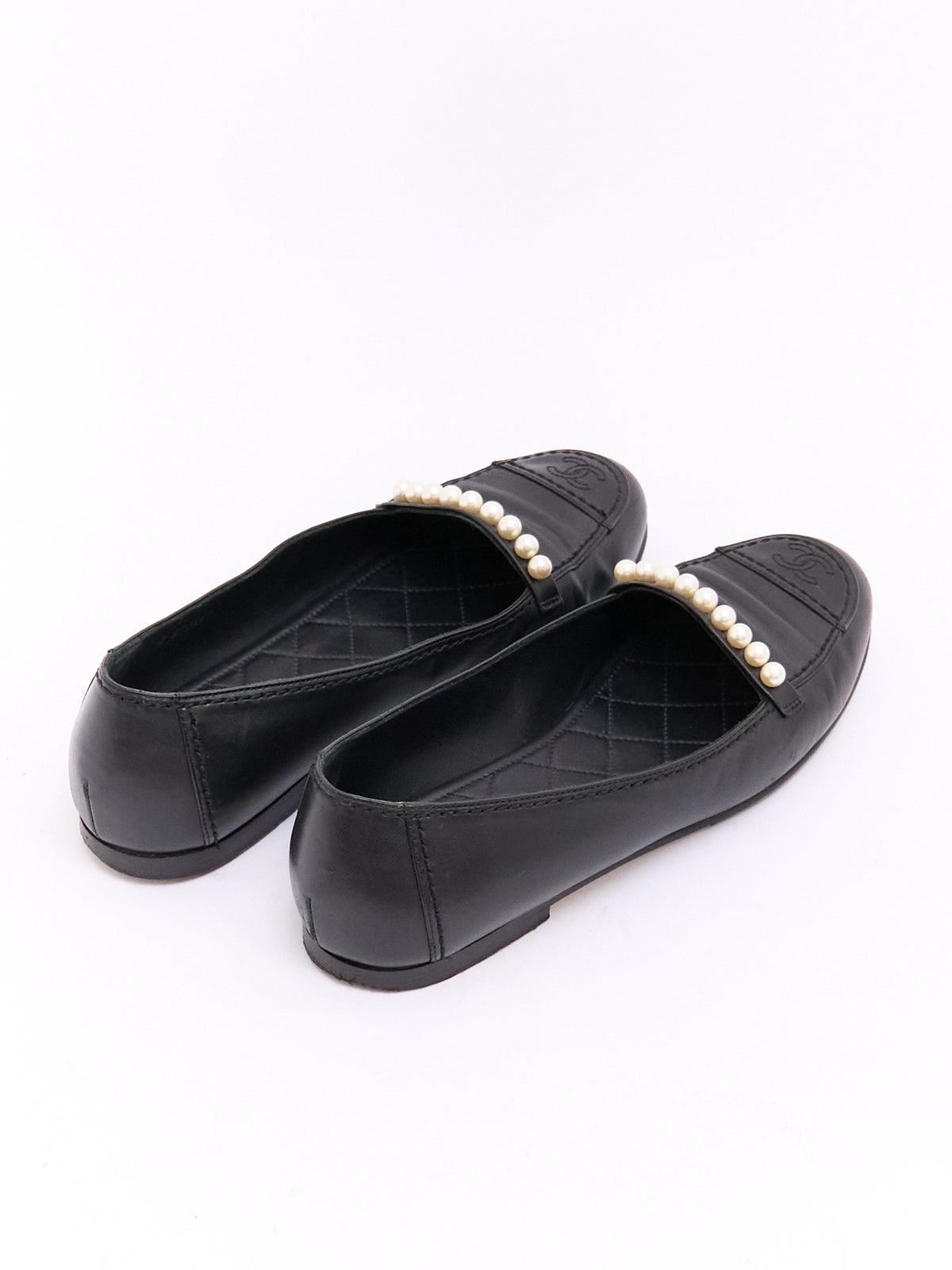 Chanel Black Pearl CC Loafer 36