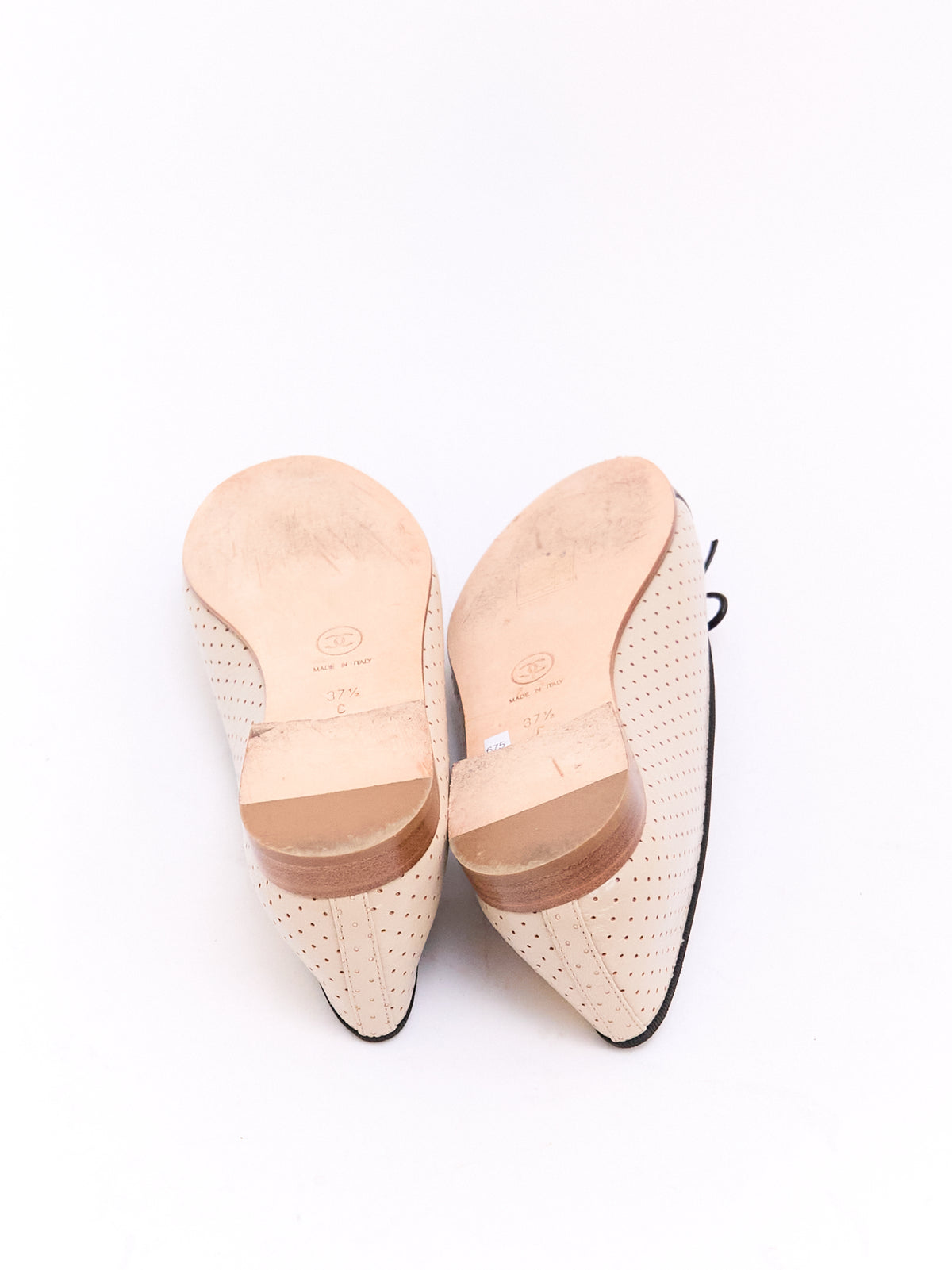 Chanel Grey Black Perforafed CC Cap Toe Ballet Flat 37.5