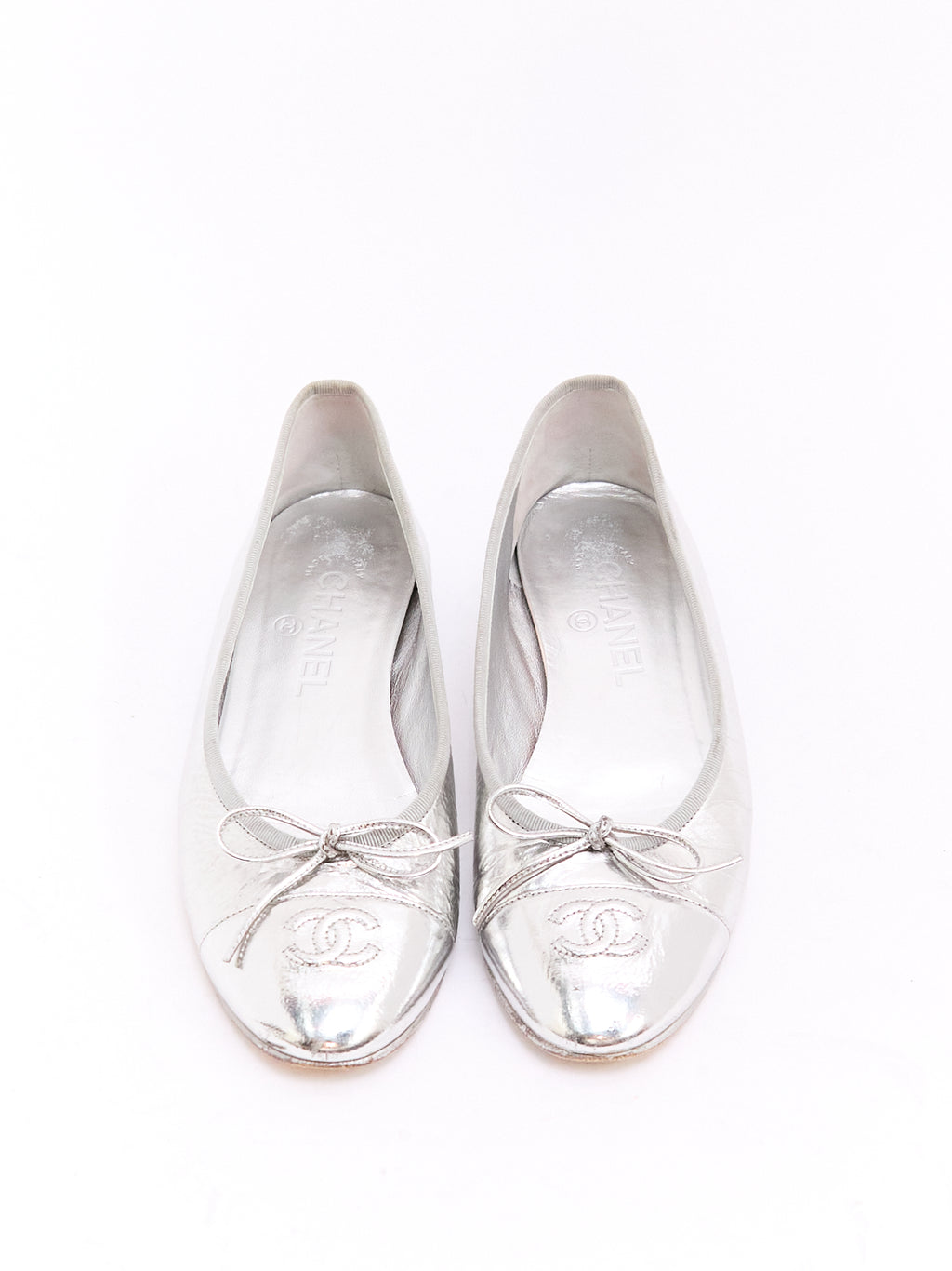 Chanel Silver Patent CC Cap Toe Ballet Flat 38